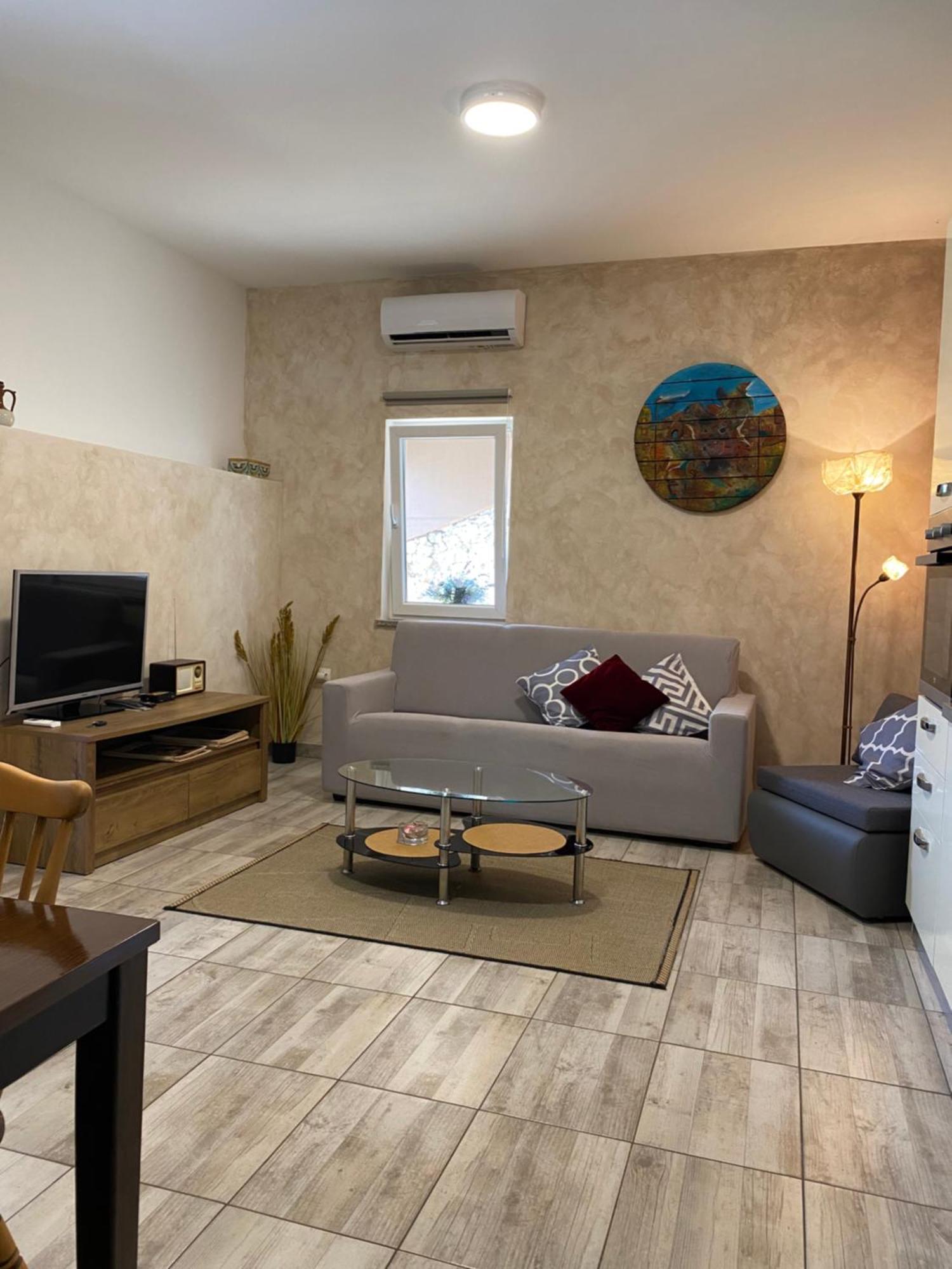Apartman "Almond House 2" Pula Bagian luar foto